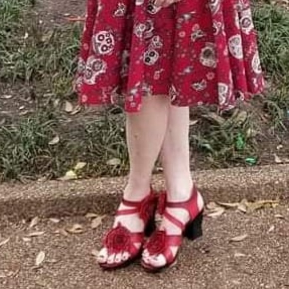 Boho loving hippie - Picture 1 of 2